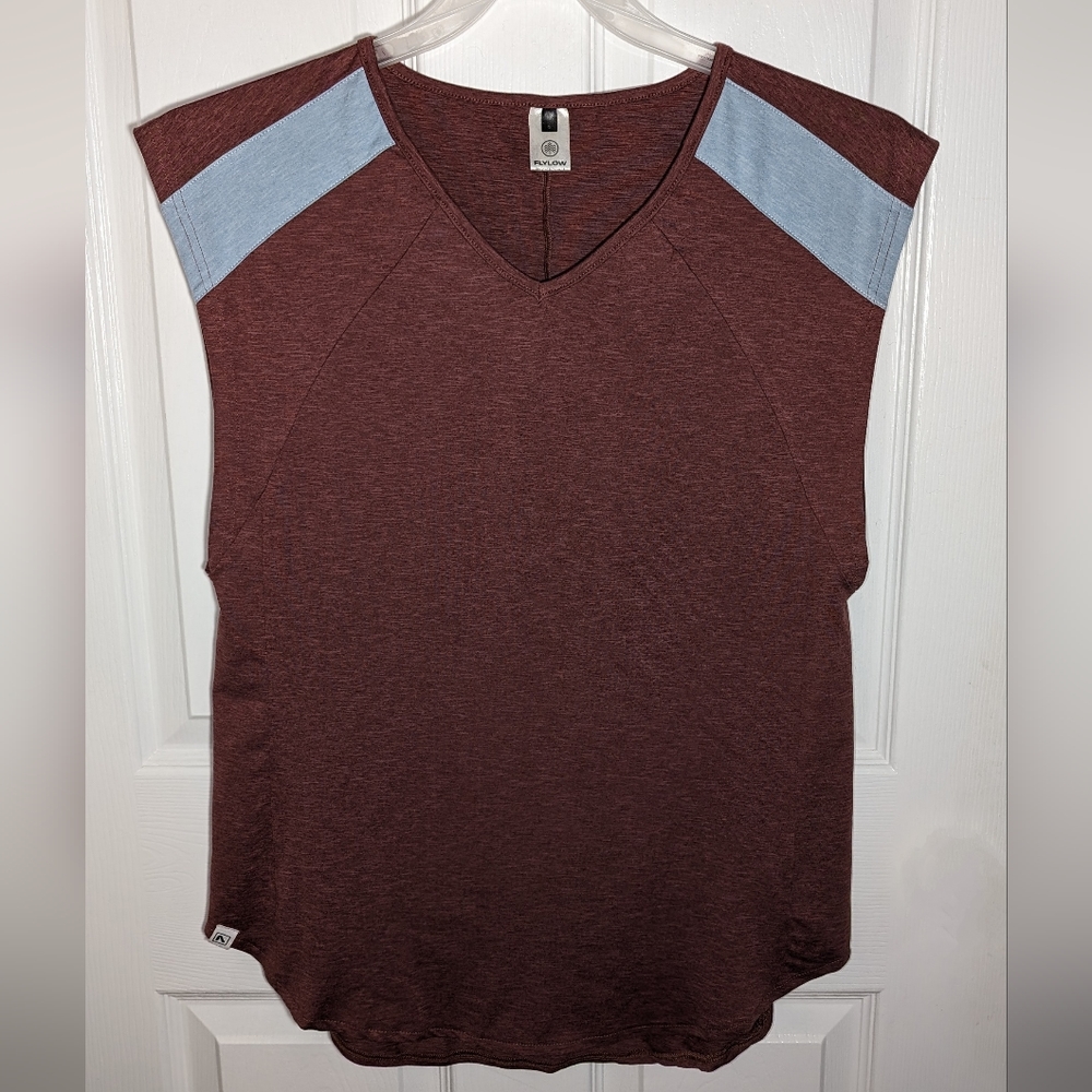 NWOT Flylow Stevie Short Sleeve Shirt - S
